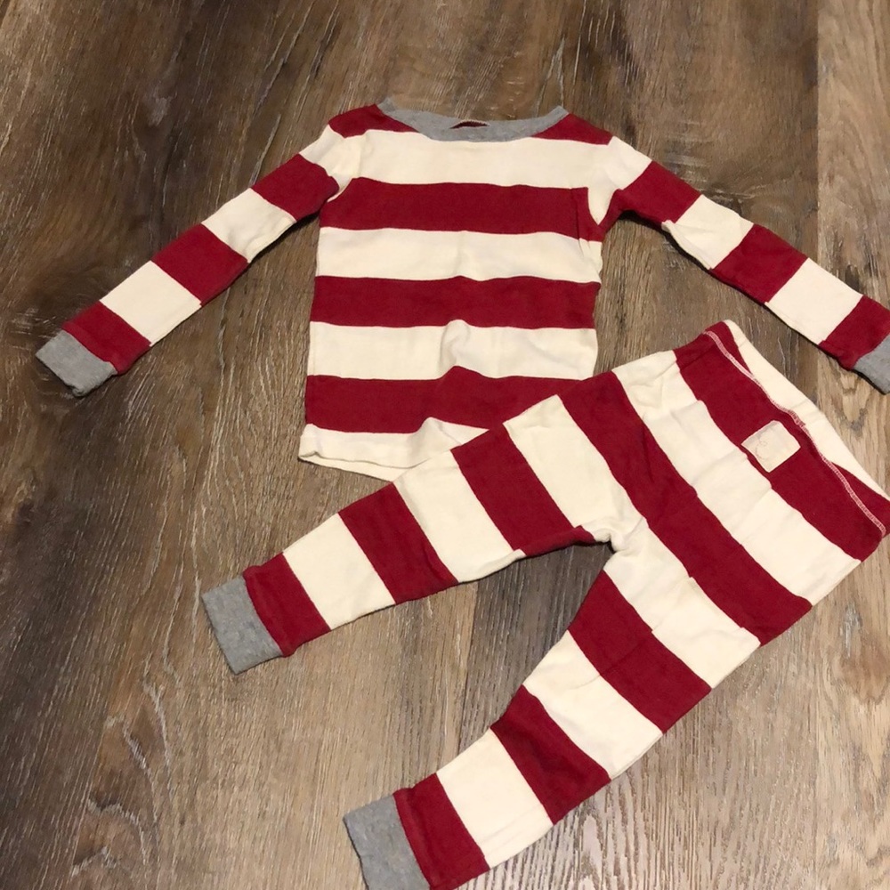 Burts Bees pajama set